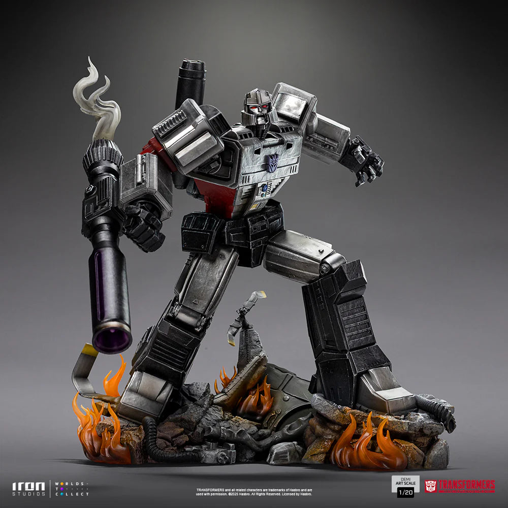 Statue Megatron - Transformers - Demi Scale 1/20