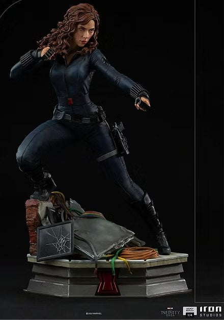 Black Widow - Infinity Saga - Legacy Replica 1/4 - Iron Studios
